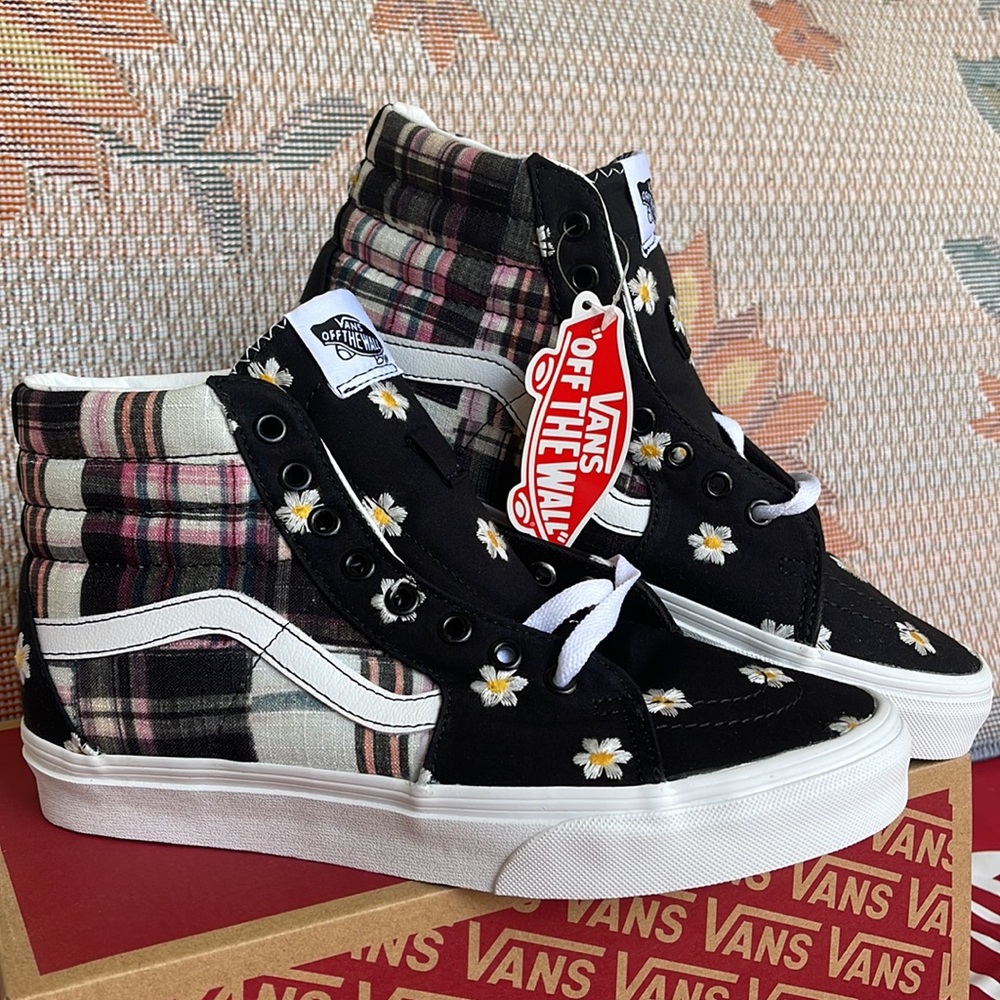 Vans WMNS Sk8-Hi
Floral Plaid Patchwork
VN0A7Q5NUUW
 sneakers - Picture 6 of 16